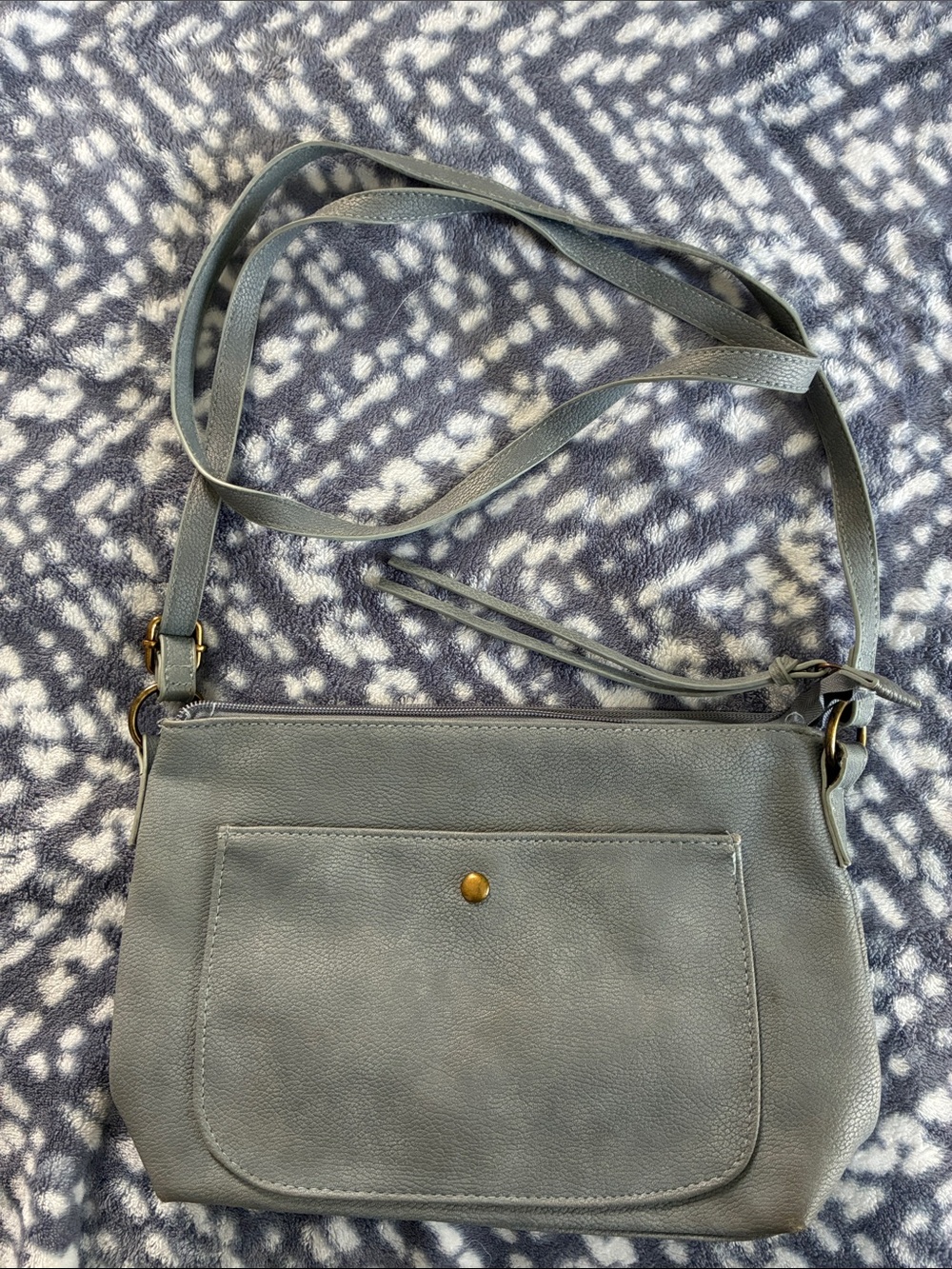 Classic Women's Crossbody Bag in Slate Gray
